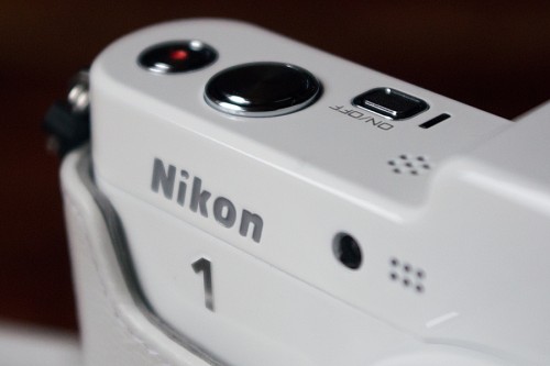 nikon_v1_04_miko nikon_v1_04_miko