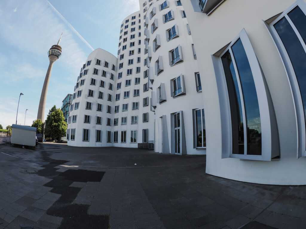 Olympus 8mm Fisheye